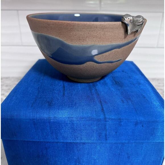 Vintage Rare Siam Celadon Thailand Pottery Wood Ash Glaze Bowl Metal Rim Pig NOS - Picture 2 of 14